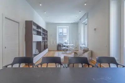 Casa in vendita, Via Podgora, Milano