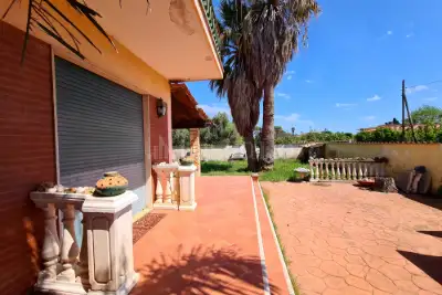 Villa in vendita, Via Colle San Magno, Nettuno