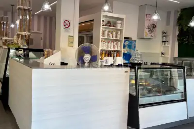 Attività Commerciale in affitto, Via Giacomo Leopardi, Terracina