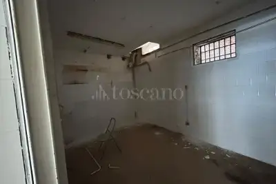 Negozio in vendita, Via Conceria, Palermo
