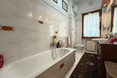 Casa in vendita, Via Ugo Ojetti, Roma