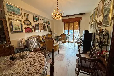 Casa in vendita, Via Genova, Catanzaro