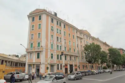 Casa in vendita, Via Portuense, Roma
