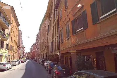 Attività Commerciale in vendita, Via Mascarella , Bologna
