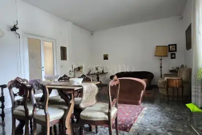 Casa in vendita, Via Costantino, Roma