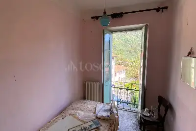 Casa Indipendente in vendita, Via XXIV Maggio, Dumenza