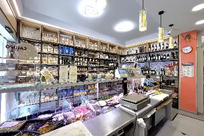 Negozio in vendita, Via Gaetano Rappini, Roma