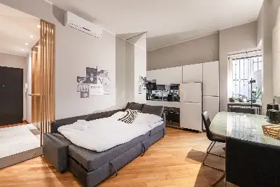 Casa in vendita, Via Chiossetto, Milano