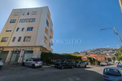 Magazzino in vendita, Via degli Svevi, Catanzaro