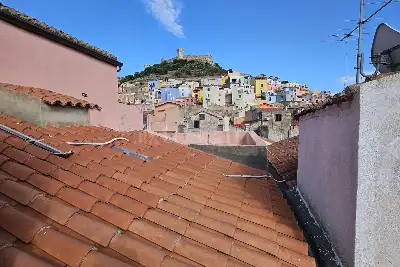 Casa Indipendente in vendita, Via Corte Intro 5, Bosa