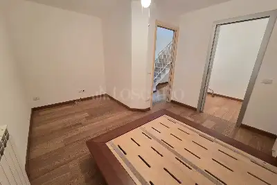 Villa Plurifamiliare in vendita, Via Volta Mantovana, Roma