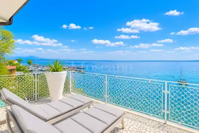 Villa in vendita, Via T. Tasso, Manerba del Garda