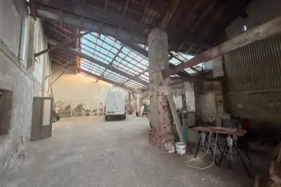 Negozio in vendita, Via Ginetta Caccianotti, Biandrate