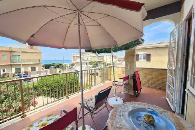 Villa Plurifamiliare in vendita, Lungomare delle Meduse, Pomezia