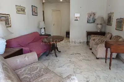 Casa in vendita, Via Valdagno, Roma