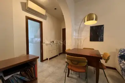 Casa in vendita, Via Arcivescovo Romilli, Milano
