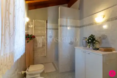Villa in vendita, Via Custoza, Fontanafredda