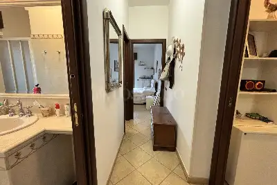 Casa in vendita, Via Olanda, Pomezia