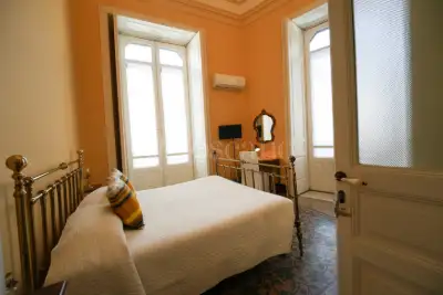 Palazzo in vendita, Via Transito, Catania