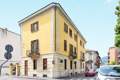 Magazzino in vendita, Via Mentana, Como