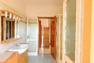 Casa in vendita, Via Chiesa, Padenghe sul Garda