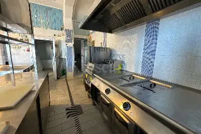 Negozio in affitto, via carlo I dangio, Ostuni