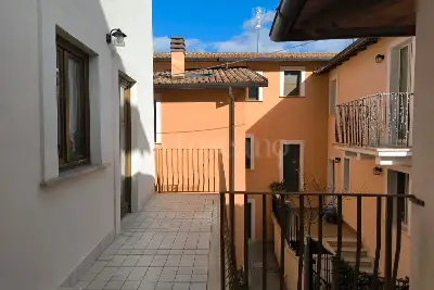 Casa Indipendente in vendita, Via Centrale, L'Aquila