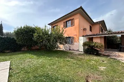Villa in vendita, Via Bresimo, Roma
