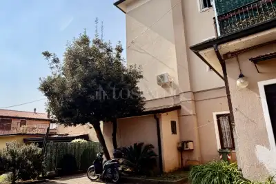 Casa in vendita, Via G. Mazzini, Botticino