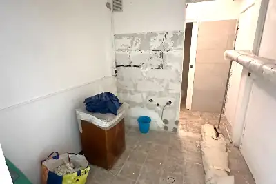 Magazzino in vendita, Piazza della Vittoria, Genova