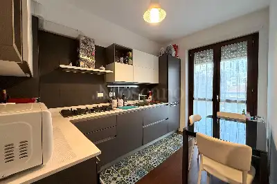 Casa in vendita, Via Piave, San Donato Milanese