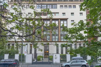 Casa in vendita, Viale Luigi Majno, Milano