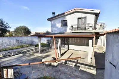 Villa in vendita, Via Rivoli, Roma