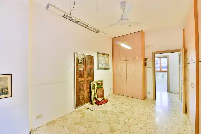 Casa in vendita, Via Rezzonico, Como