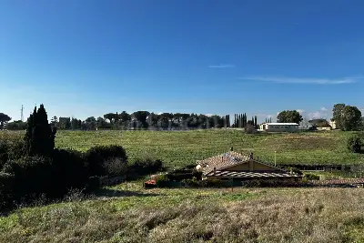 Villino a Schiera in vendita, Via Solopaca, Roma