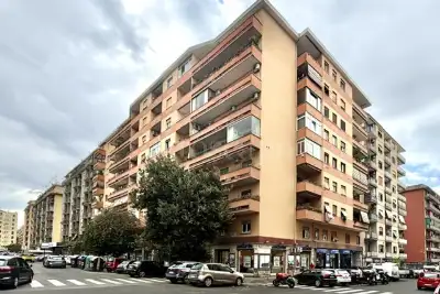 Casa in vendita, Piazza dei Consoli, Roma