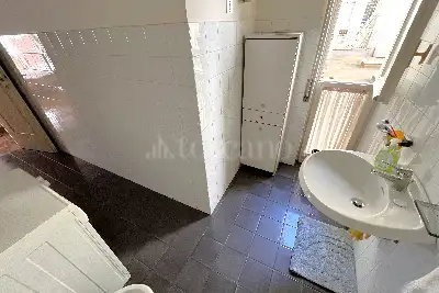 Casa in vendita, Via Felice Poggi, Roma