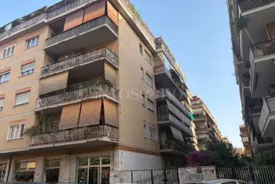 Casa in vendita, Via dei Traghetti, Roma