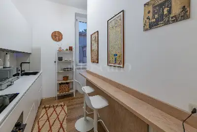 Casa in vendita, Piazza dei Santi Apostoli, Roma