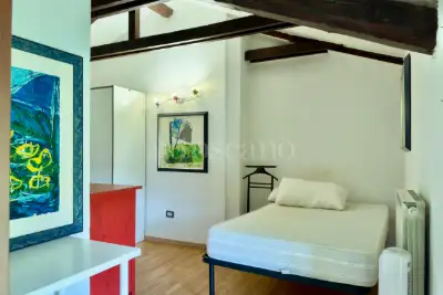 Casa in vendita, Via Bovisasca, Milano