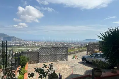 Villa in vendita, Via Francesco Emanuele Cangiamila, Palermo