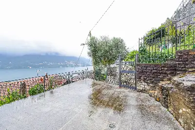 Casa Indipendente in vendita, Via Sassello, Carate Urio, Carate Urio