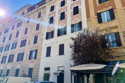 Casa in vendita, Via Girolamo Savonarola, Roma