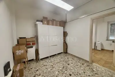 Ufficio in affitto, Via IV Novembre, Verona