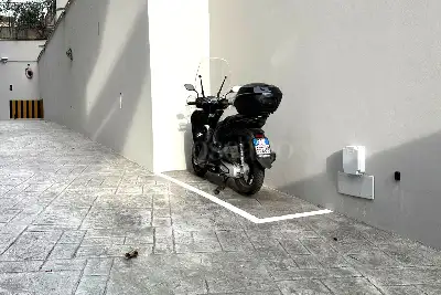 Box in vendita, Via delle Calasanziane, Roma