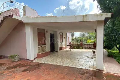 Casa Indipendente in vendita, Via Umberto Saba, Melilli