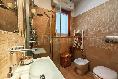 Casa in vendita, Via Gianfilippo Usellini, Roma