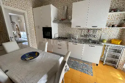 Casa in vendita, Via Aquileia, Palermo