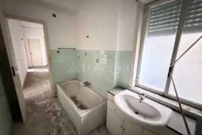 Casa in vendita, Via Giuseppe La Farina, Messina