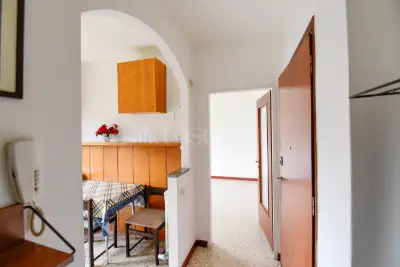 Casa in vendita, Via Giuseppe Grilloni, Como